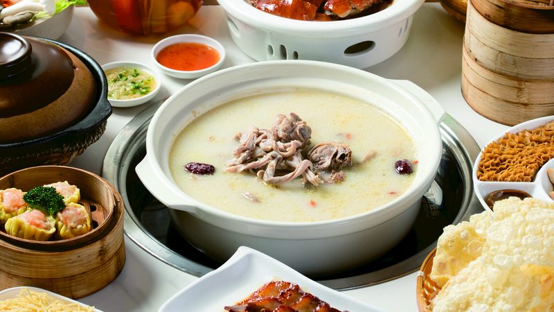 火锅底料，从原料到成品：揭秘传统做法与现代化工艺**