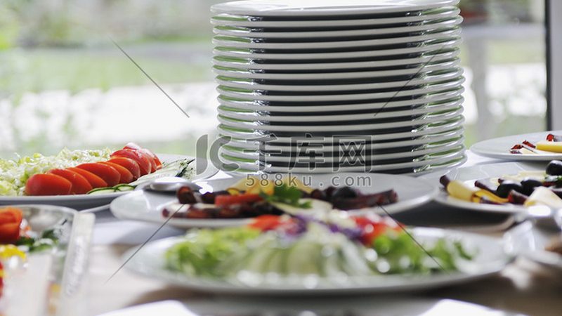 揭秘散装膨化食品批发流程：从原料到成品