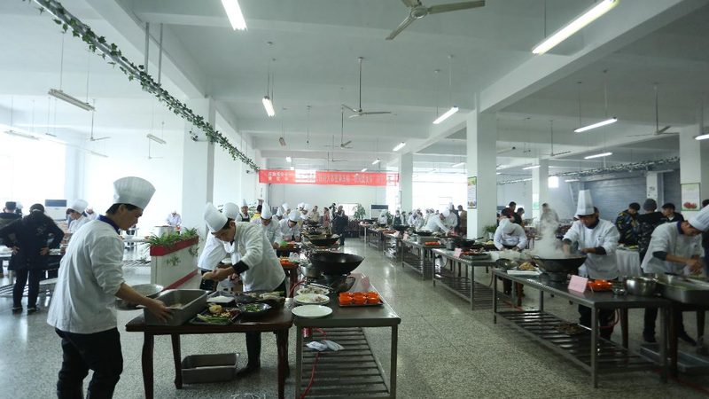 北京休闲食品批发市场：散装零食报价背后的行业秘密**